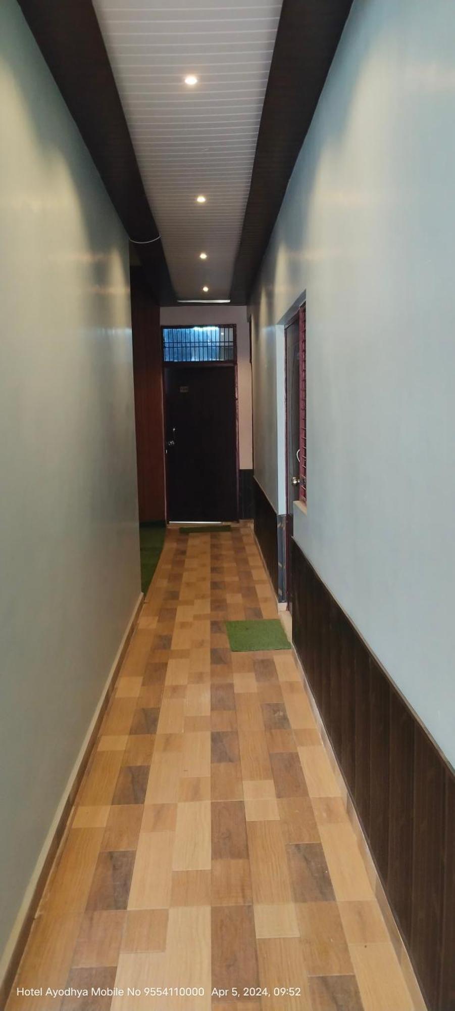 Hotel Ayodhya Paying Guest 외부 사진